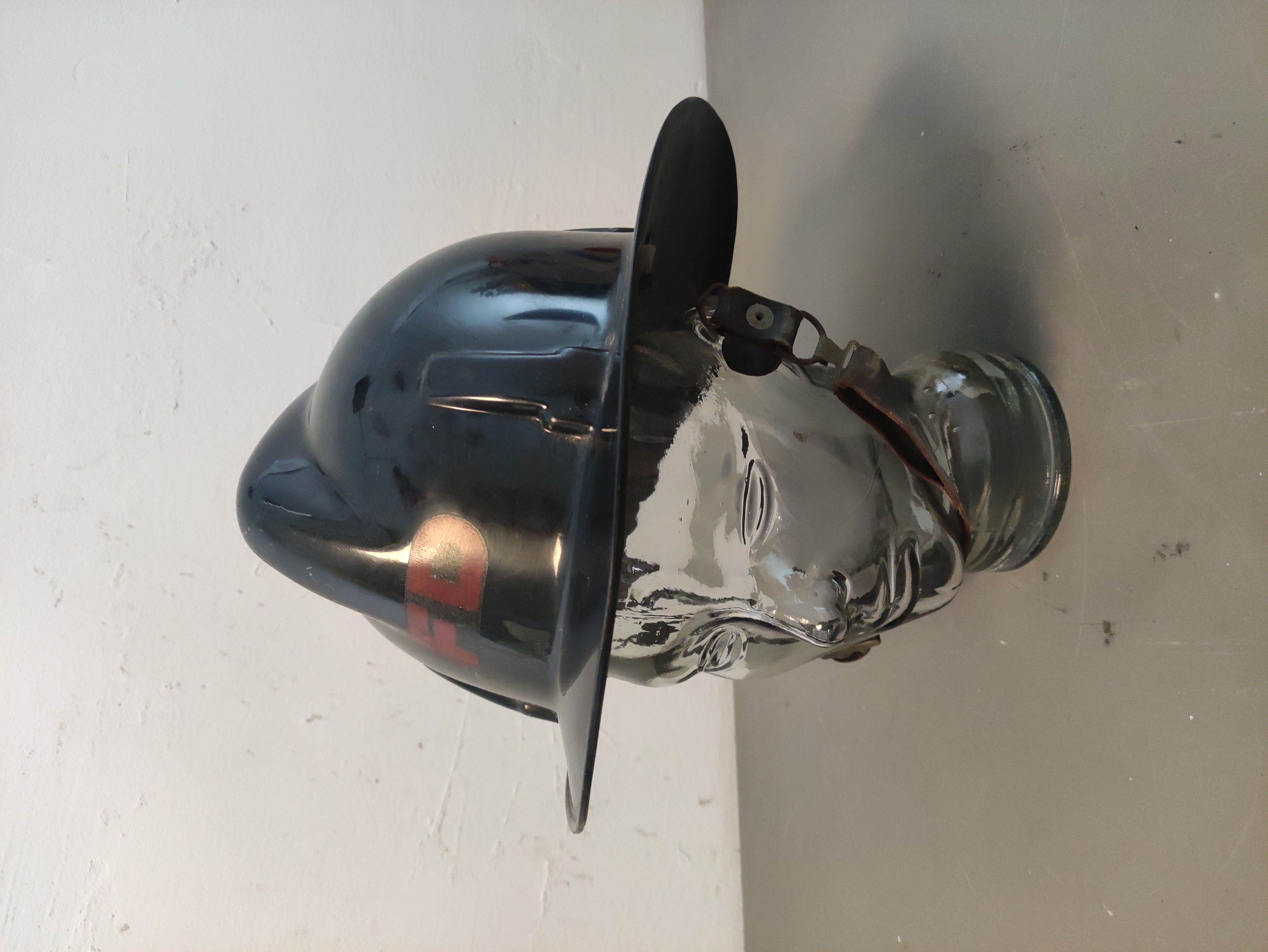 casco bombero emergencia plastico negro 14-16x29.5x37 4u